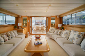 Sailing 360 Night On Board Majestic Yacht